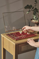 El Crea Designs-Kadife Tabanlı | Cam Kutu | Takı, Aksesuar, Sunum Kutusu | Pirinç & Gold | 35x25x5cm-Dekoratif Kutu-6-Milagron.com