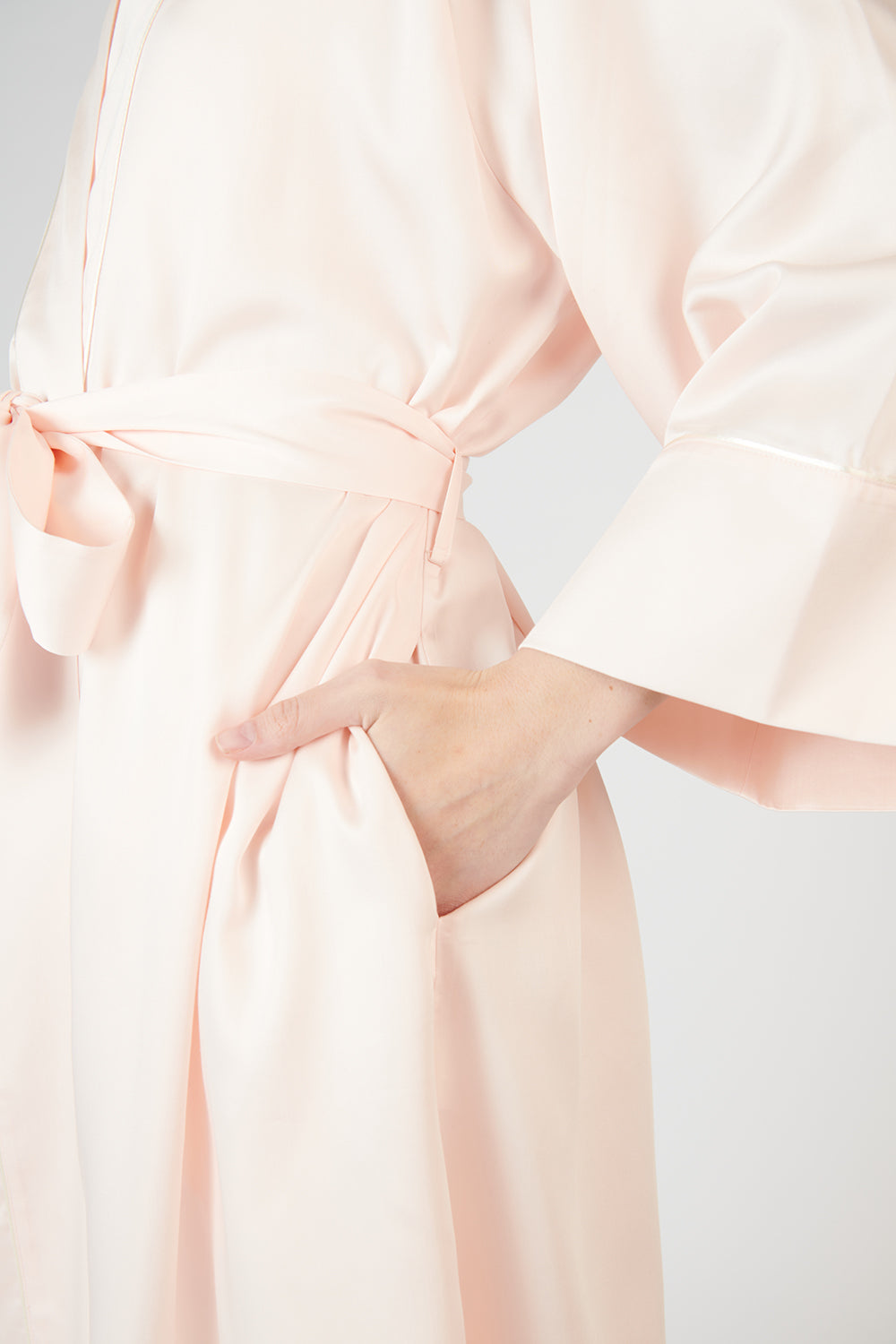 Elli2-Pink Champagne Kimono-Kimono-6-Milagron.com