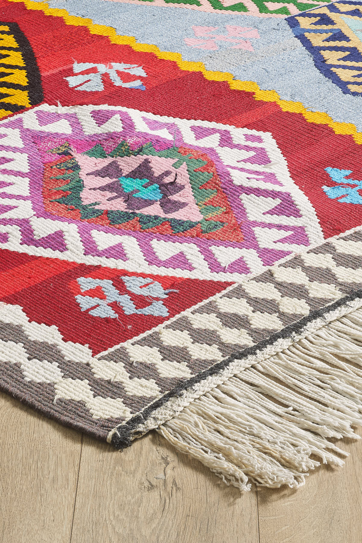 Empera-Antik Kilim Anadolu Etnik Desenli El Dokuması Kilim E0524-2-Milagron.com