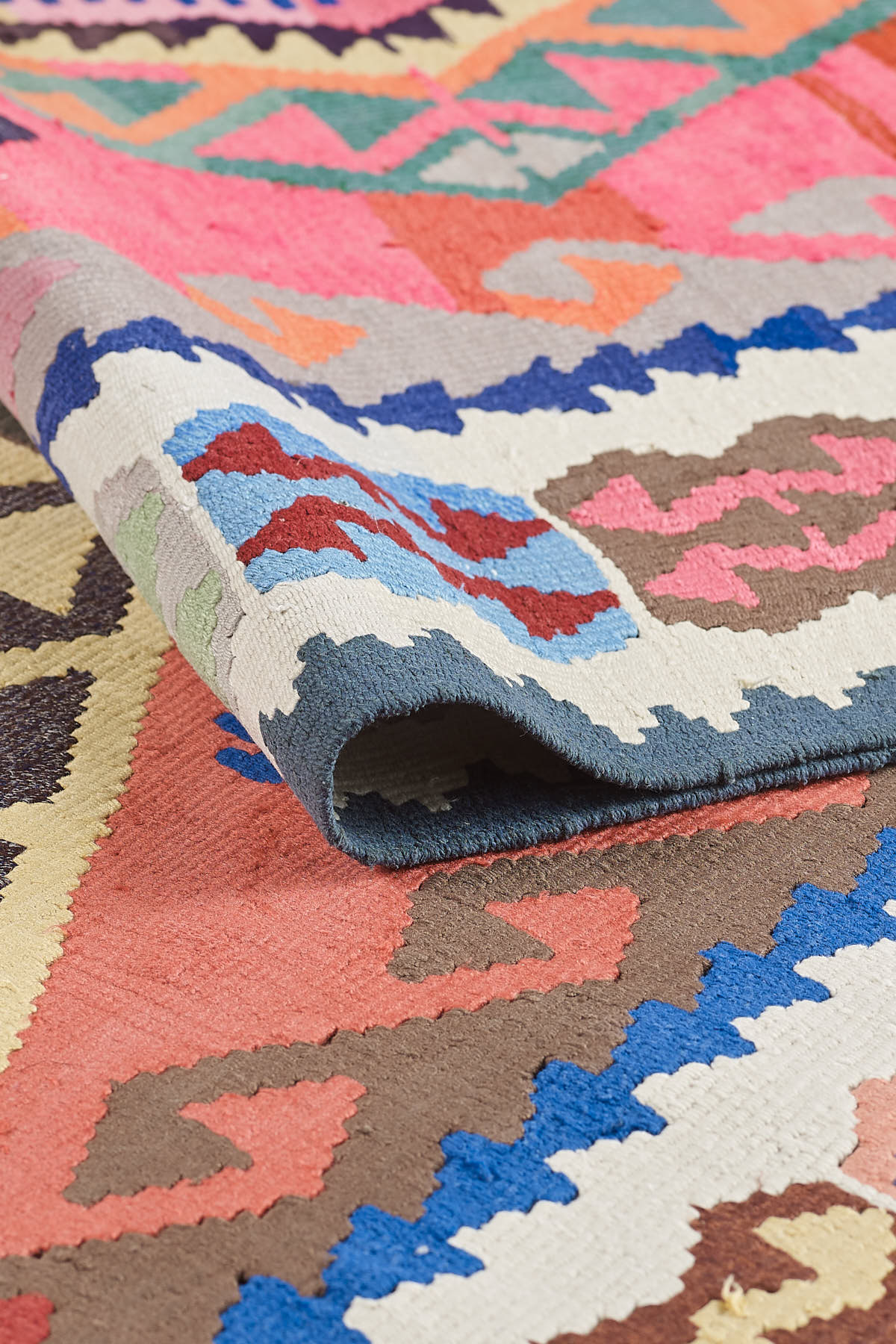 Empera-Antik Kilim Anadolu Etnik Desenli El Dokuması Kilim E0537-3-Milagron.com