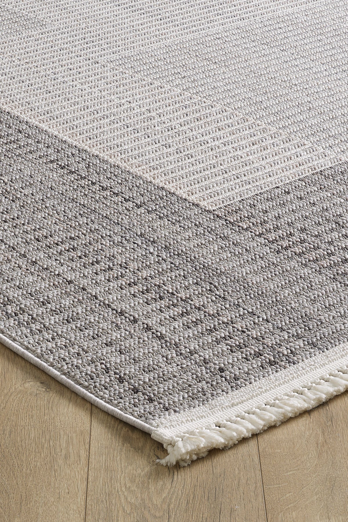 Empera-Serenity Eagle Gray Saçaklı Tozumaz Antialerjik Halı-2-Milagron.com