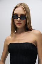 Esra Adıgüzel-Lioara - Yırtmaç Detaylı Straplez Midi Elbise-Elbise-2-Milagron.com