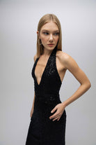 Esra Adıgüzel-Moonlit - Boyundan Askılı Derin V Dekolteli İşlemeli Elbise-Elbise-2-Milagron.com