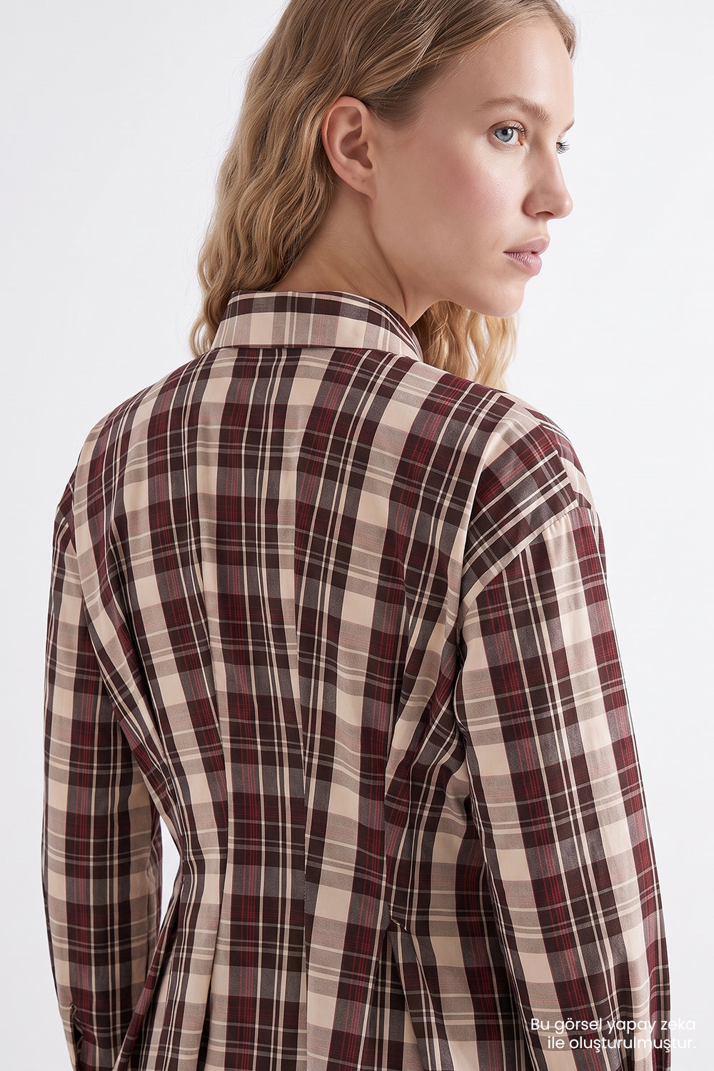 Arka Pilili Uzun Kollu Slim Fit Çıt Çıtlı Çok Renkli Gömlek