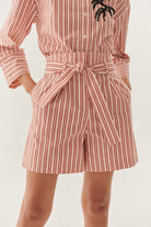 Exquise-Bağlamalı Kırmızı Çizgili şort-Şort-5-Milagron.com