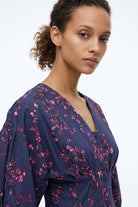 Bele Oturan Pileli Reglan Kol Slim Fit Çok Renkli Gömlek
