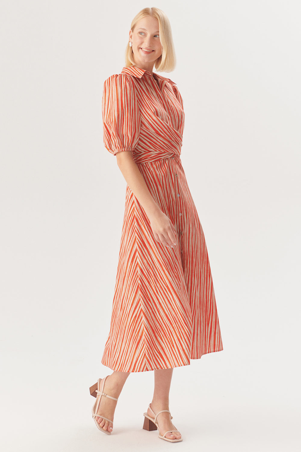 Exquise-Beli Bağlama Detaylı Kırmızı çizgili Midi Gömlek Elbise-ELBİSE-2-Milagron.com