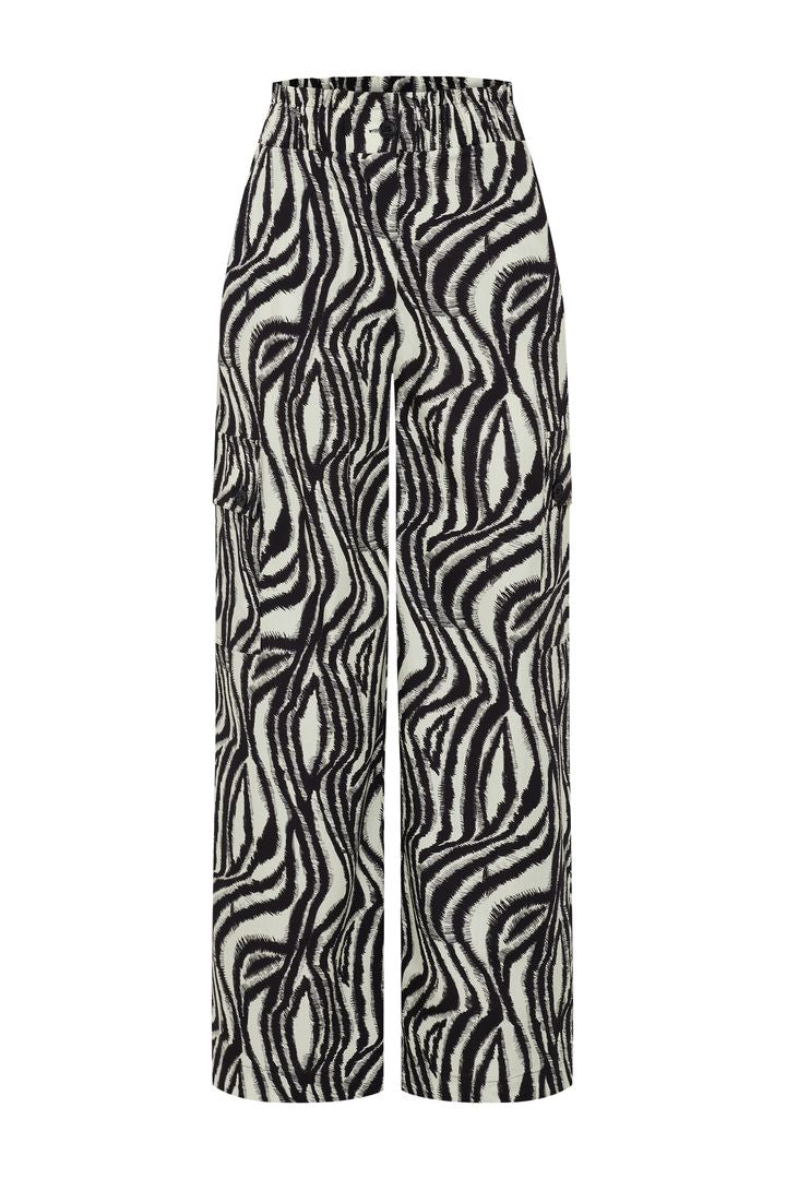 Exquise-Beli Lastikli Zebra Desenli Regular Pamuklu Pantolon-Pantolon-7-Milagron.com