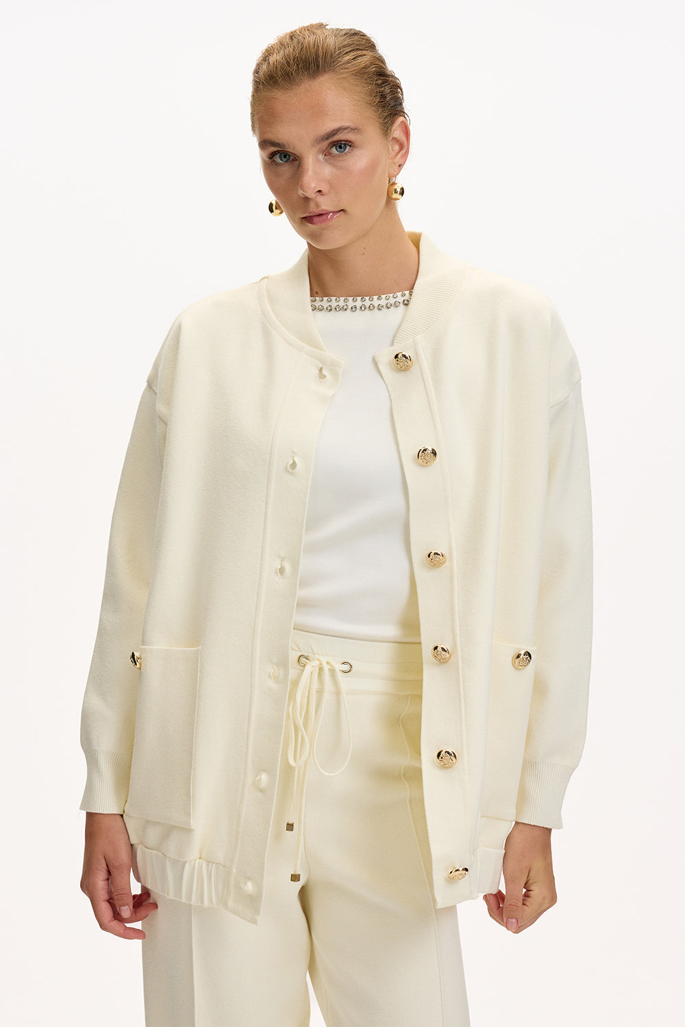 Exquise-Bisiket Yaka Cepli Gold Düğmeli Oversize Ekru Tirko Hırka-HIRKA-8-Milagron.com