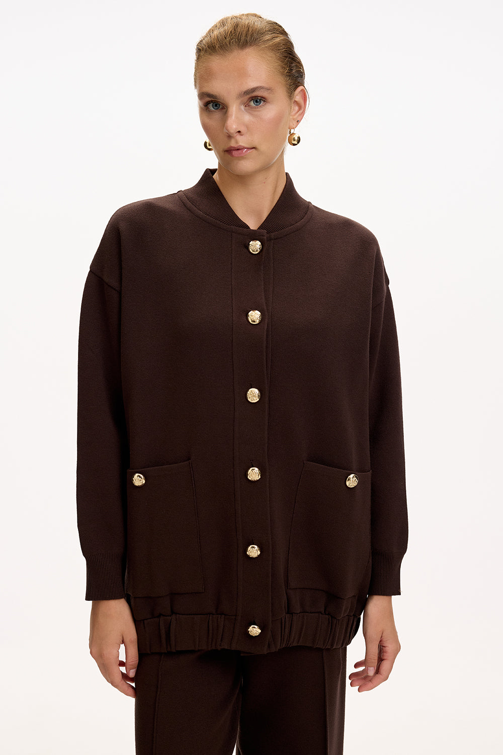 Exquise-Bisiket Yaka Cepli Gold Düğmeli Oversize Kahve Tirko Hırka-HIRKA-3-Milagron.com