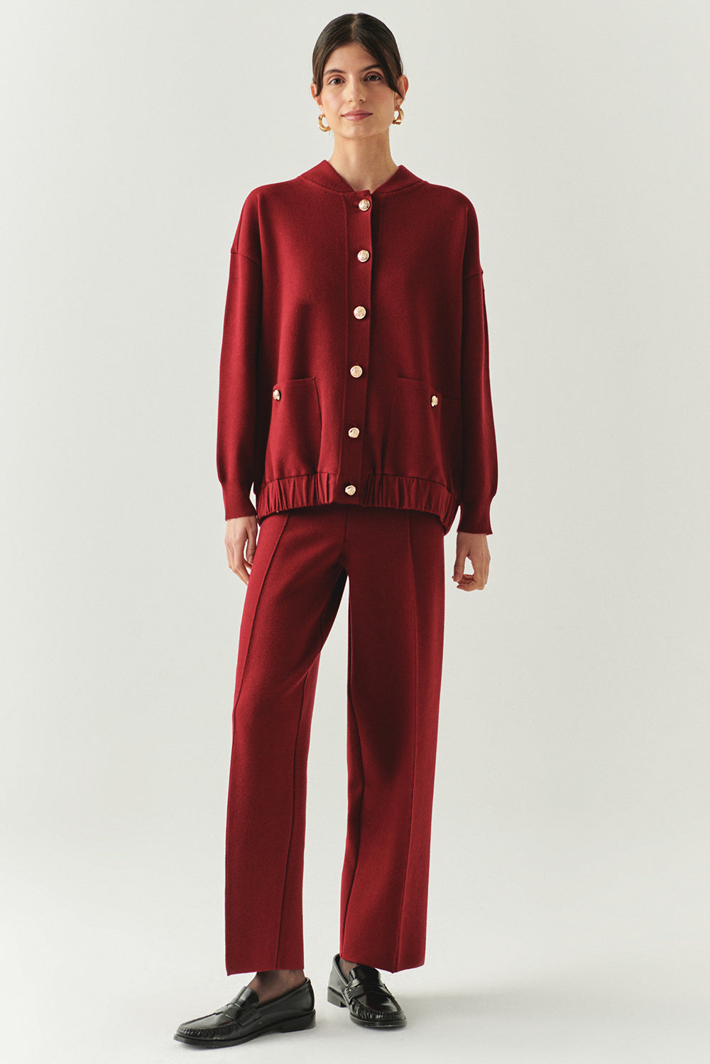 Exquise-Bisiket Yaka Cepli Gold Düğmeli Oversize Vişne Tirko Hırka-4-Milagron.com