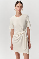 Bisiklet Yaka Belden Bağlamalı Mini Regular Örme Ekru Elbise
