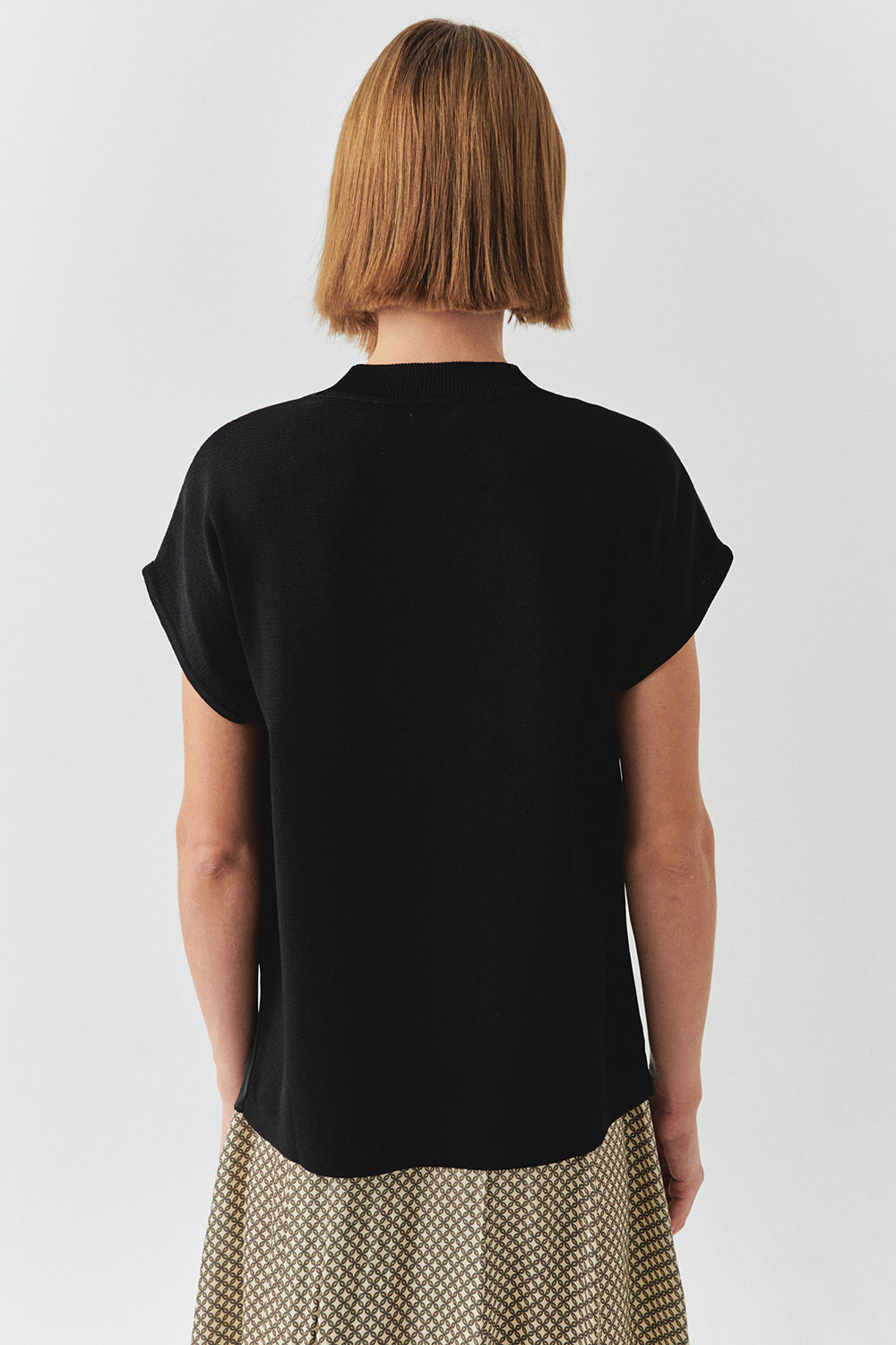 Exquise-Bisiklet Yaka Düşük Kol Triko Garnili Regular Siyah Bluz-BLUZ-4-Milagron.com