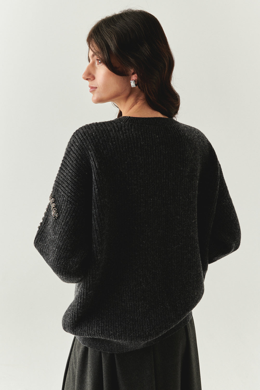 Exquise-Bisiklet Yaka Taş İşlemeli Uzun Kollu Oversize Gri Triko Bluz-BLUZ-3-Milagron.com