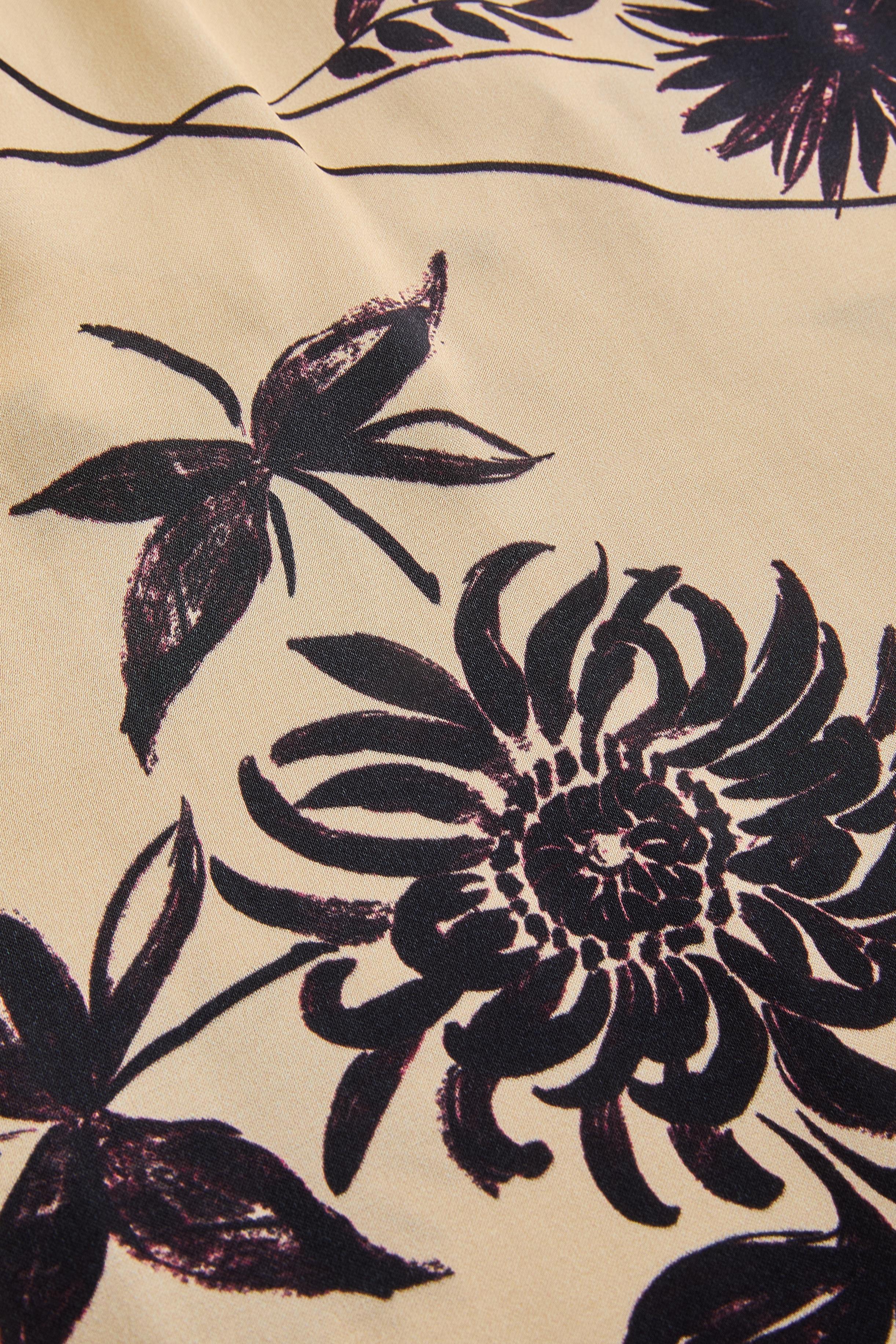 Exquise-Boyundan Bağlamalı çiçek Desenli Floş Kumaş Maxi Boy Elbise-ELBİSE-6-Milagron.com