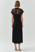 Exquise-Dantel Detaylı Kısa Kollu Regular Saten Midi Siyah Elbise-ELBİSE-3-Milagron.com