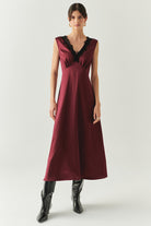 Exquise-Dantel Yaka Detaylı Regular Saten Midi Vişne Elbise-ELBİSE-1-Milagron.com
