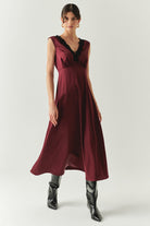 Exquise-Dantel Yaka Detaylı Regular Saten Midi Vişne Elbise-ELBİSE-2-Milagron.com