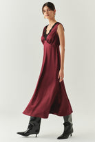 Exquise-Dantel Yaka Detaylı Regular Saten Midi Vişne Elbise-ELBİSE-3-Milagron.com