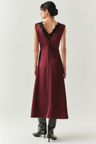 Exquise-Dantel Yaka Detaylı Regular Saten Midi Vişne Elbise-ELBİSE-4-Milagron.com