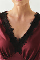 Exquise-Dantel Yaka Detaylı Regular Saten Midi Vişne Elbise-ELBİSE-5-Milagron.com