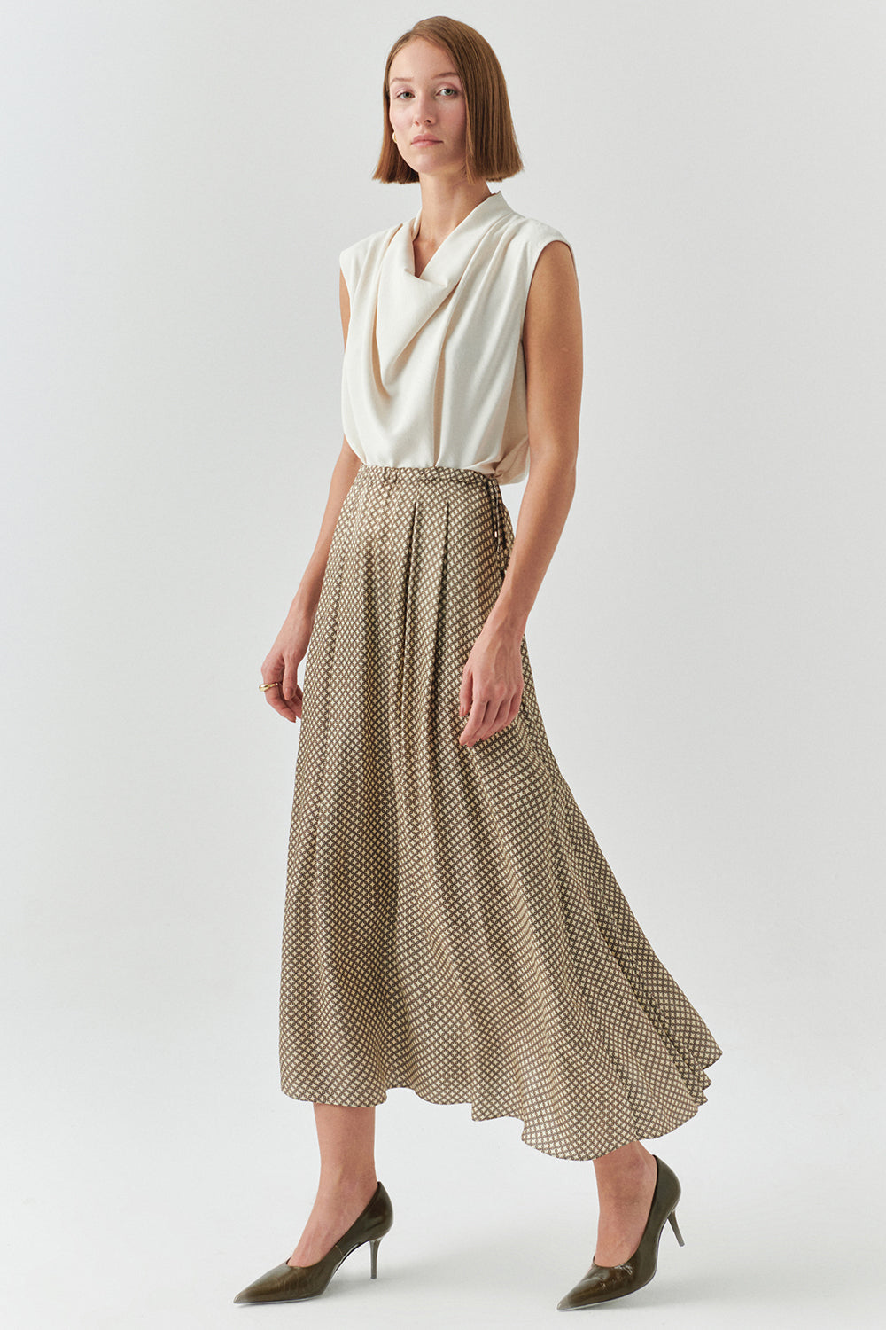 Exquise-Degaje Yaka Kolsuz Jakarlı Regular Krem Bluz-BLUZ-8-Milagron.com