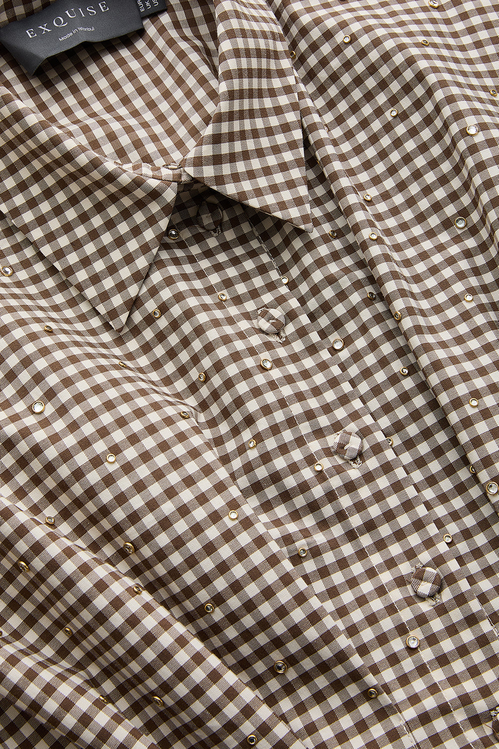 Exquise-Desenli Bele Oturan Düşük Omuzlu Taş Baskılı Regular Midi Elbise-ELBİSE-5-Milagron.com