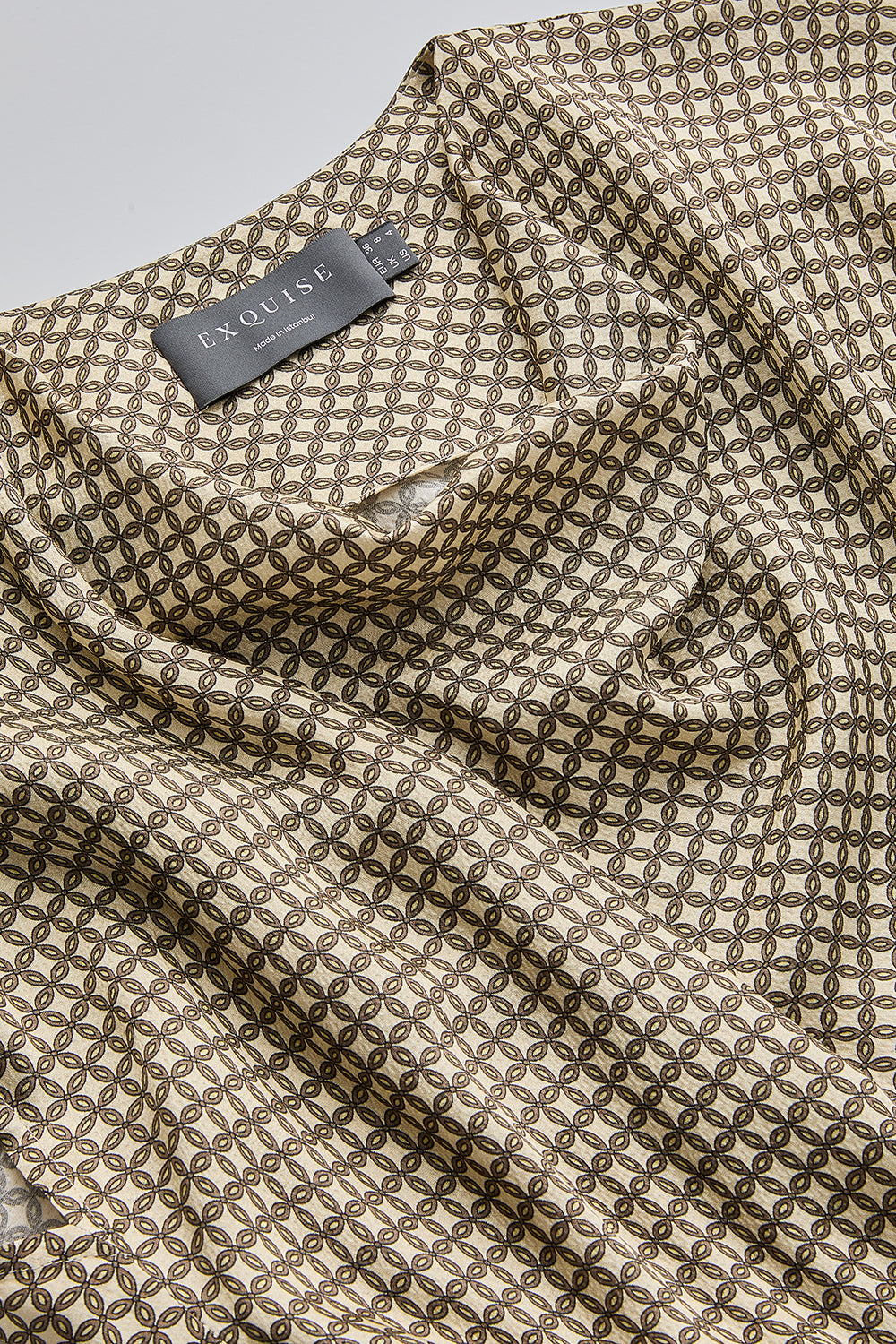 Exquise-Desenli Degaje Yaka Kemerli Kolsuz Slim Fit Midi Elbise-ELBİSE-5-Milagron.com