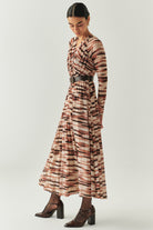 Exquise-Desenli Kemerli Kruvaze Yaka Slim Fit Midi Astarlı Tül Elbise-ELBİSE-3-Milagron.com