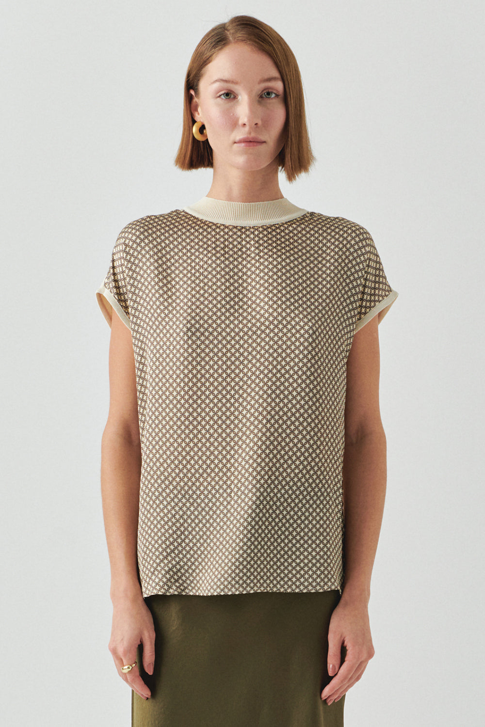 Exquise-Desenli Triko Garnili Kısa Kollu Bisiklet Yaka Regular Bluz-BLUZ-1-Milagron.com