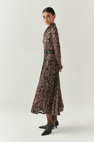 Exquise-Desenli Uzun Kollu Kemerli Slim Fit Pliseli Midi Elbise-ELBİSE-2-Milagron.com