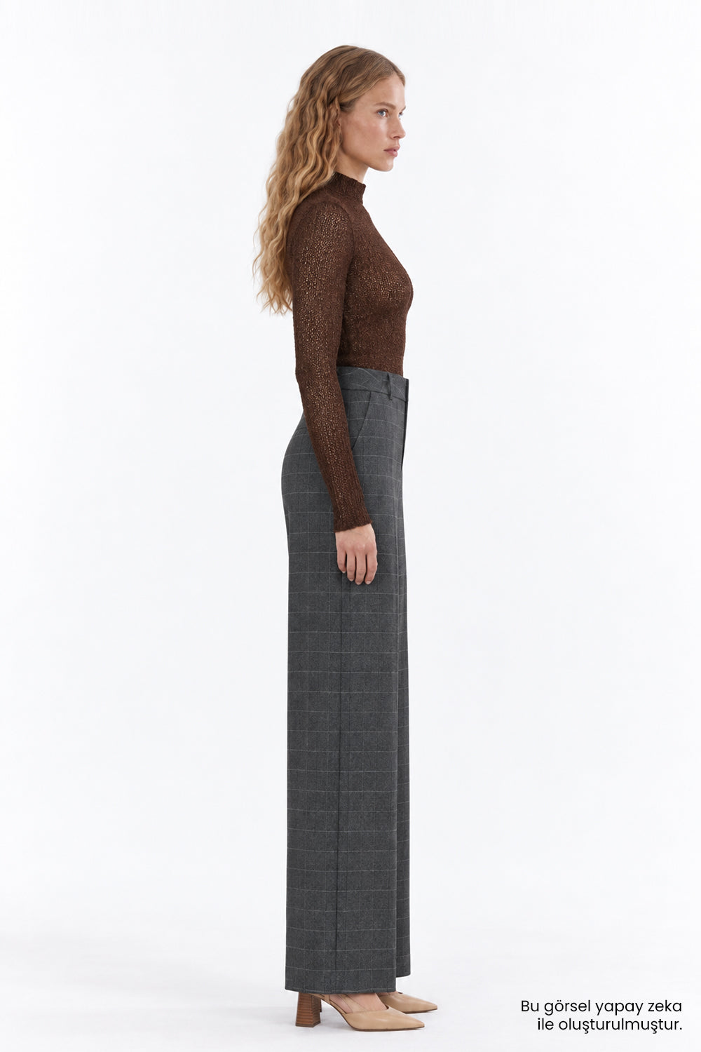 Dik Yaka Uzun Kollu Dantel Slim Fit Kahverengi Bluz