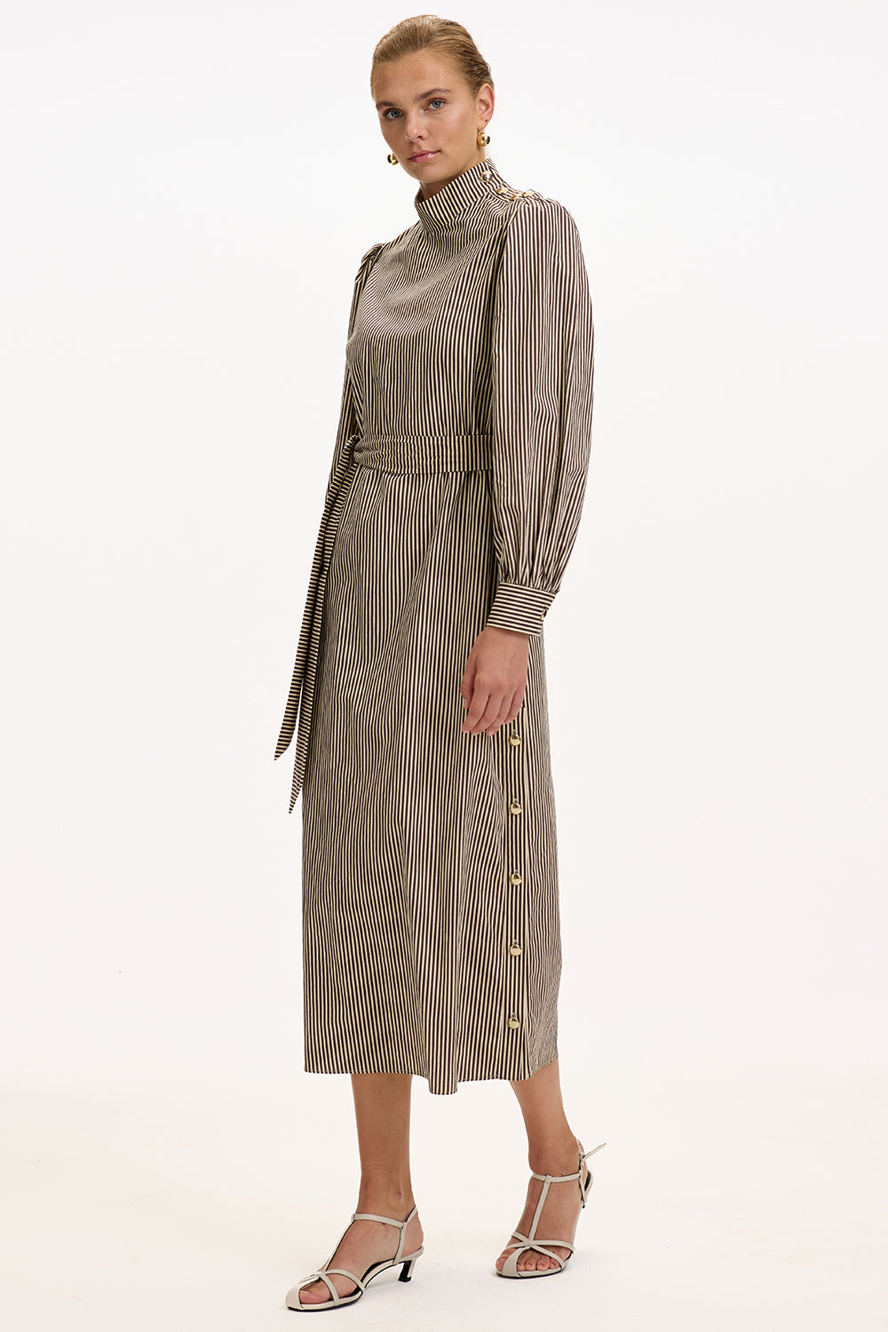 Exquise-Dik Yaka Uzuz Kollu çizgili Kuşaklı Regular Kahve Bej Midi Elbise-ELBİSE-5-Milagron.com