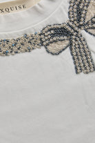 Exquise-Fiyonk İşlemesi Detaylı Bisiklet Yaka Pamuklu Regular Tişört-T-Shirts-7-Milagron.com