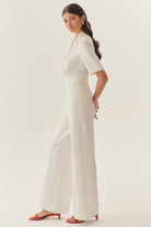 Exquise-Gold Düğme Detaylı Kruvaze Yaka Regular Beyaz Tulum-TULUM-4-Milagron.com