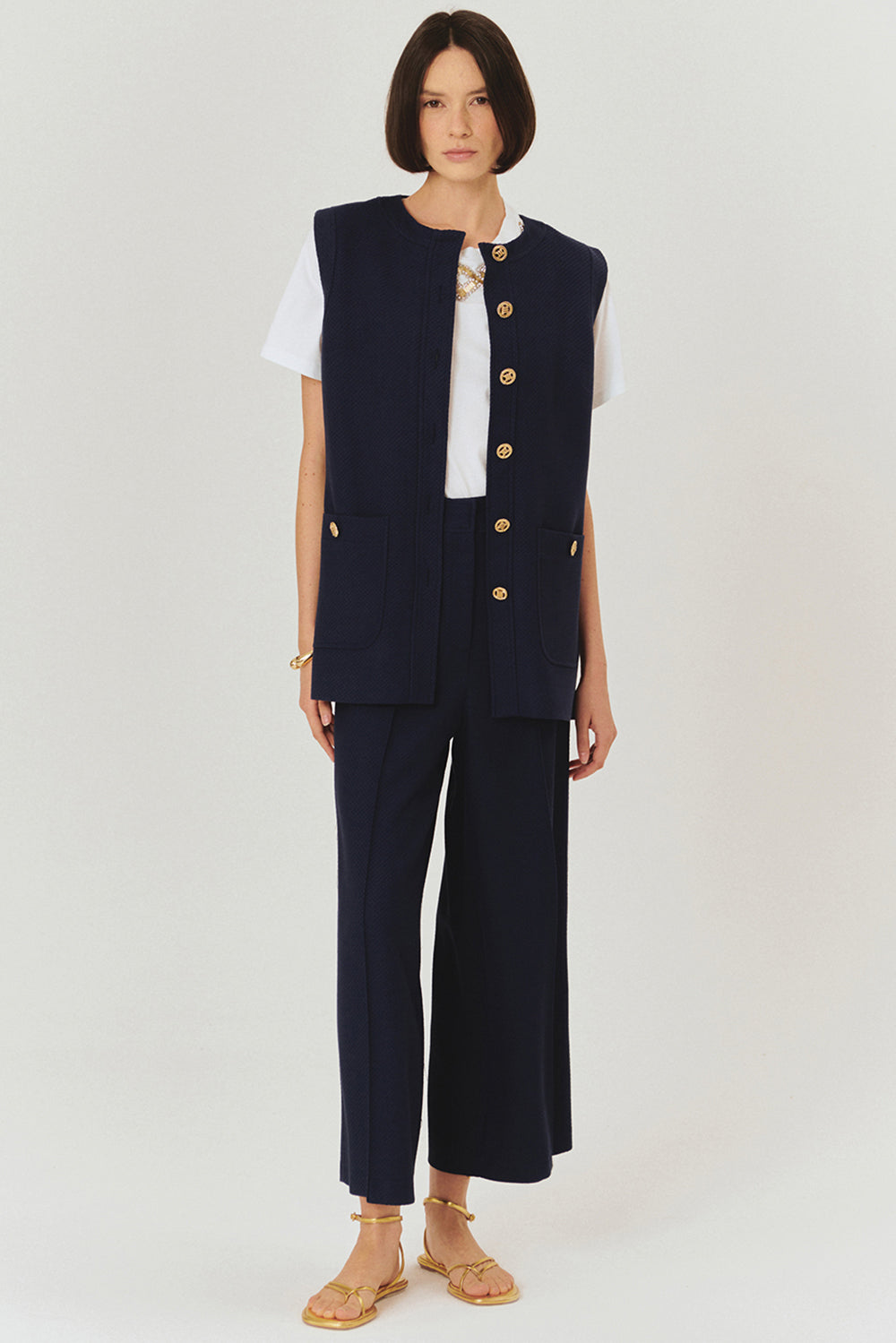 Exquise-Gold Düğme Detaylı Kuşaklı Dokulu Kumaş Cepli Slim Fit Lacivert Yelek-Yelek-2-Milagron.com