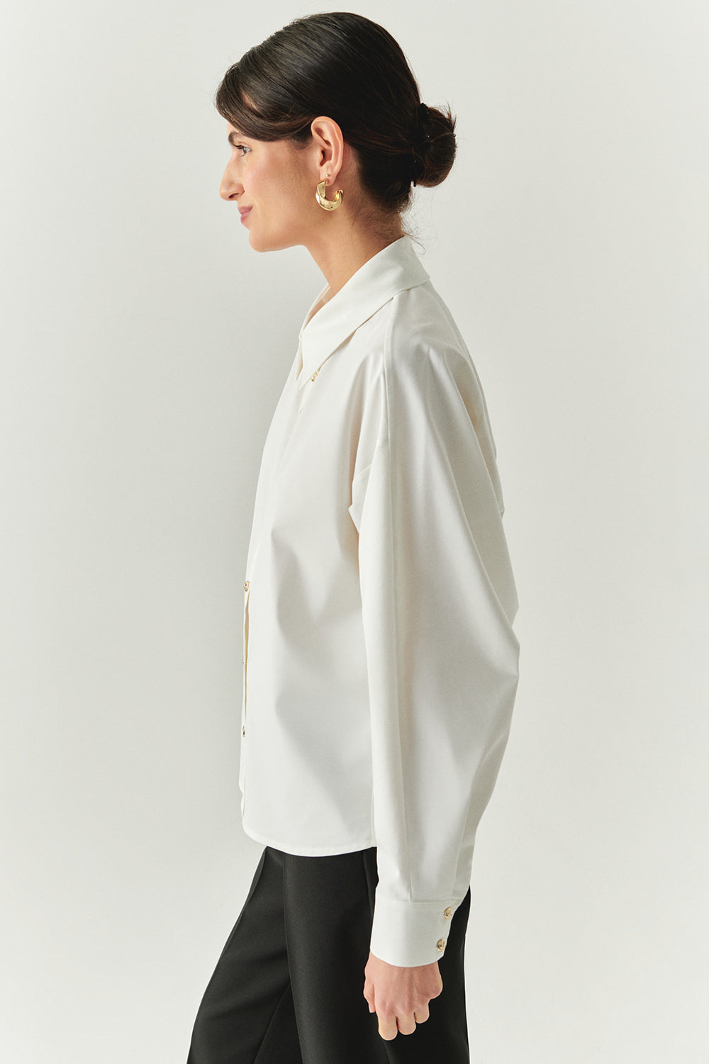 Exquise-Gold Düğmeli Uzun Reglan Kollu Regular Kemik Gömlek-GÖMLEK-3-Milagron.com