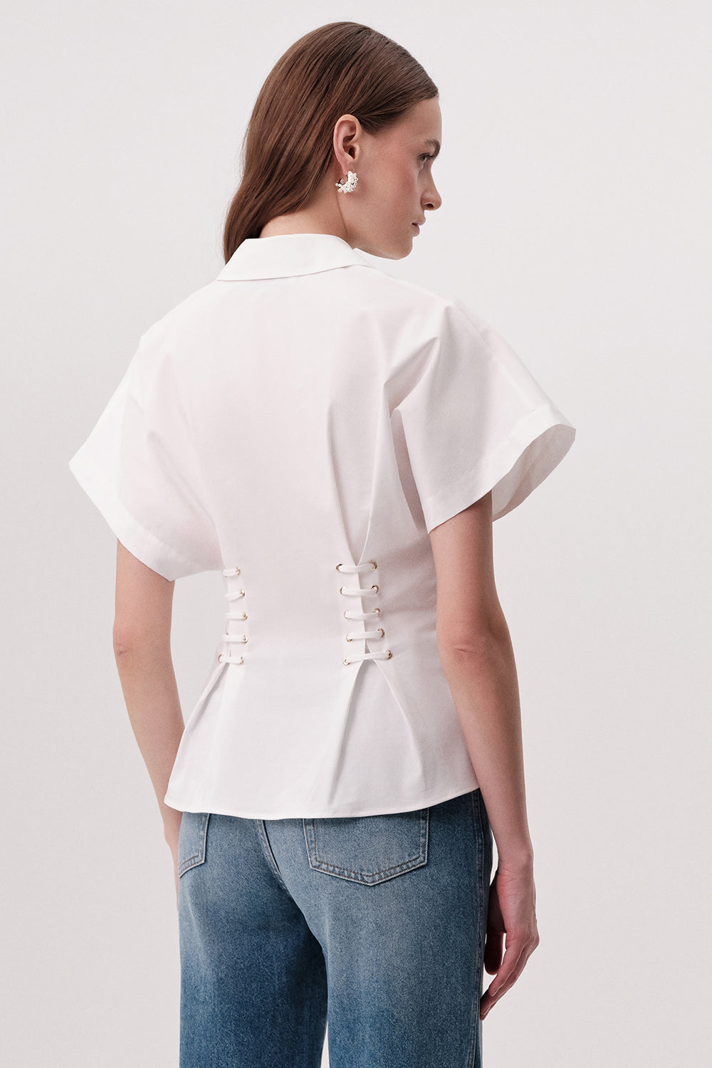 Gömlek Yaka Bağcık Detaylı Bele Oturan Regular Ekru Gömlek
