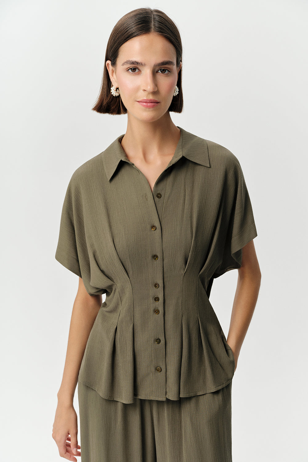 Gömlek Yaka Bele Oturan Düğmeli Regular Krinkle Haki Gömlek