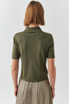 Exquise-Gömlek Yaka Düğmeli Kısa Kollu Slim Fit Haki Triko Bluz-BLUZ-3-Milagron.com