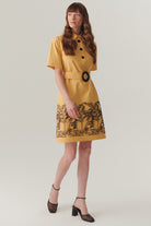 Exquise-Gömlek Yaka Kemerli Etek Uçları Desenli Pamuklu Diz üstü Elbise-ELBİSE-2-Milagron.com