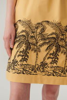 Exquise-Gömlek Yaka Kemerli Etek Uçları Desenli Pamuklu Diz üstü Elbise-ELBİSE-4-Milagron.com