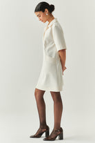 Exquise-Gömlek Yaka Kısa Kollu Oversize Cepli Krem Mini Elbise-ELBİSE-2-Milagron.com