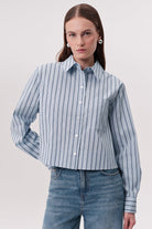 Gömlek Yaka Yanları Yırtmaçlı Çizgili Regular Çok Renkli Gömlek