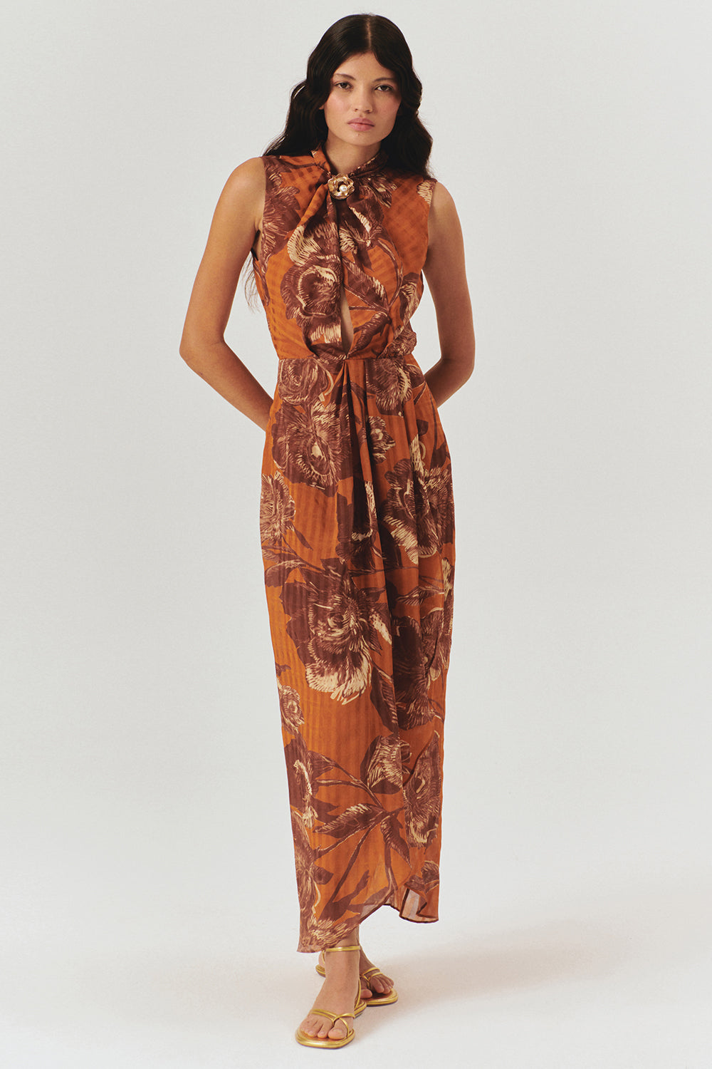 Exquise-İnci Tokalı Detaylı Desenli Maxi Elbise-ELBİSE-1-Milagron.com