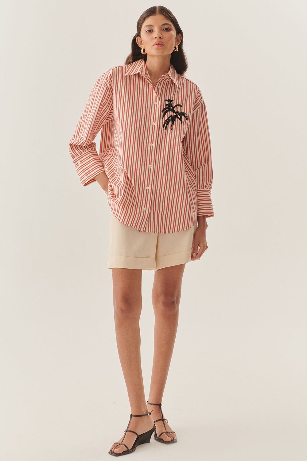 Exquise-İşleme Detaylı Kırmızı çizgili Regular Gömlek-Gömlek-2-Milagron.com