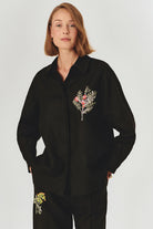 Exquise-İşleme Detaylı Rahat Kalıp Saf Keten Siyah Gömlek-Gömlek-1-Milagron.com