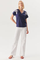 Exquise-İşleme Detaylı V Yaka Lacivert Pamuklu Regular örme Tişört-T-Shirts-2-Milagron.com