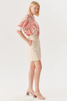 Exquise-Kemerli Duble Paçalı Bej şort-Şort-2-Milagron.com