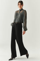 Exquise-Kemerli Geniş Paça Cepli Regular Siyah Pantolon-PANTOLON-4-Milagron.com